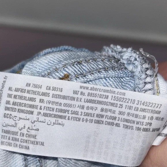 Abercrombie & Fitch 90s Straight Ultra High Rise Cotton Jeans Size 14 Short - Picture 8 of 9